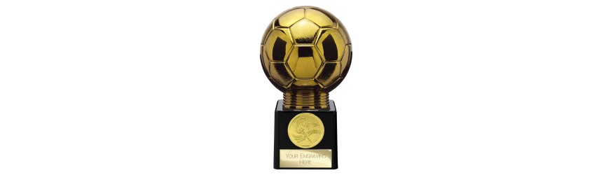 FUSION LEGEND FOOTBALL FOOTBALL LEGEND RESIN TROPHY - 5 SIZES - 11.5CM - 19.5CM FUSION LEGEND FOOTBALL FOOTBALL LEGEND RESIN TROPHY - 5 SIZES - 11.5CM - 19.5CM